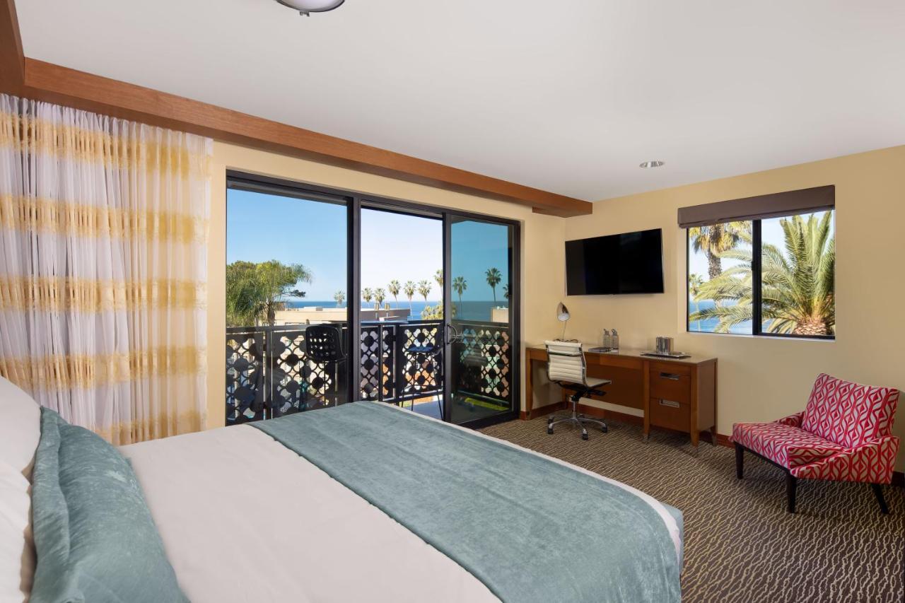 Cormorant Boutique Hotel San Diego Room photo